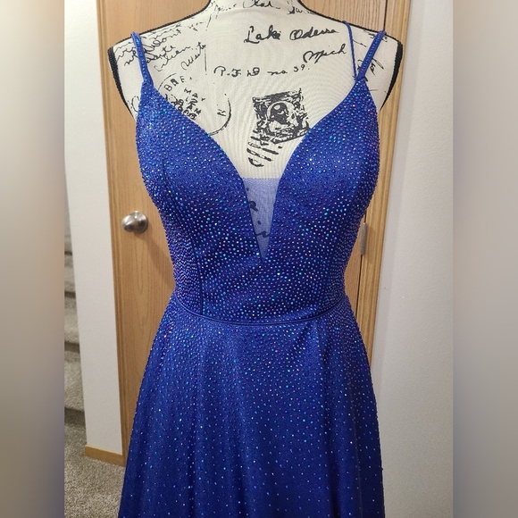 Ellie Wilde Mon Cheri A-line slit rhinestone Royal prom pageant dress - Picture 4 of 8